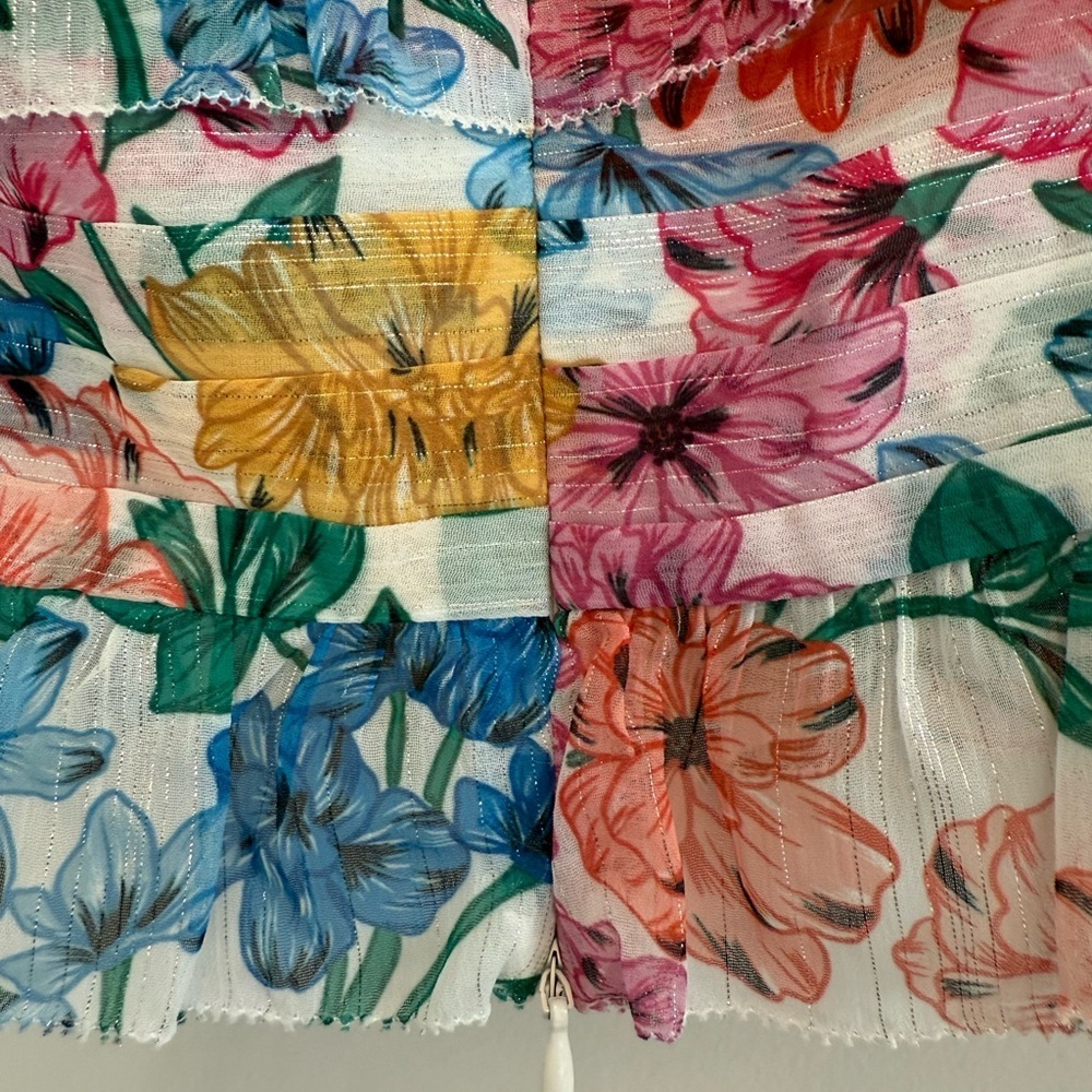Adelyn Rae Floral Top - Picture 5 of 7